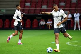 尤其是那些 尤其是那些